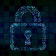 cadenas bleu sur fond sombre - image pour article pulverisation de mots de passe